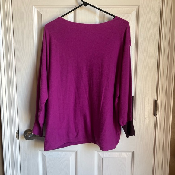 Aaeda Colorblock Sweater - Picture 3 of 7